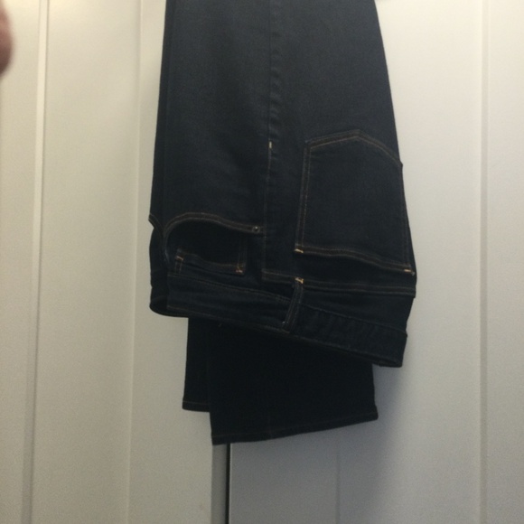 NWOT Old Navy Straight Leg Jeans - Picture 1 of 5